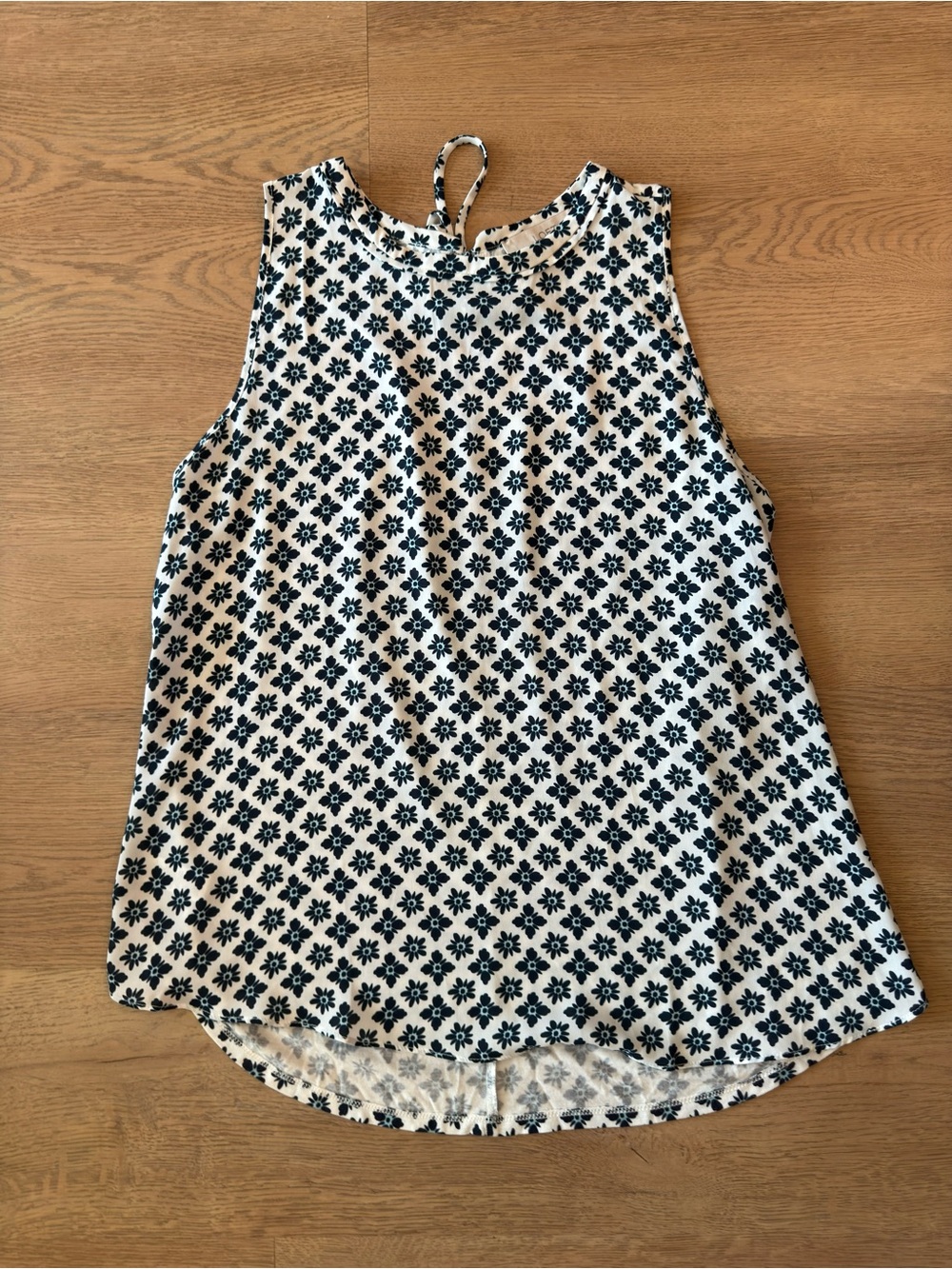 LOFT White & Navy Floral-Print Sleeveless Tank